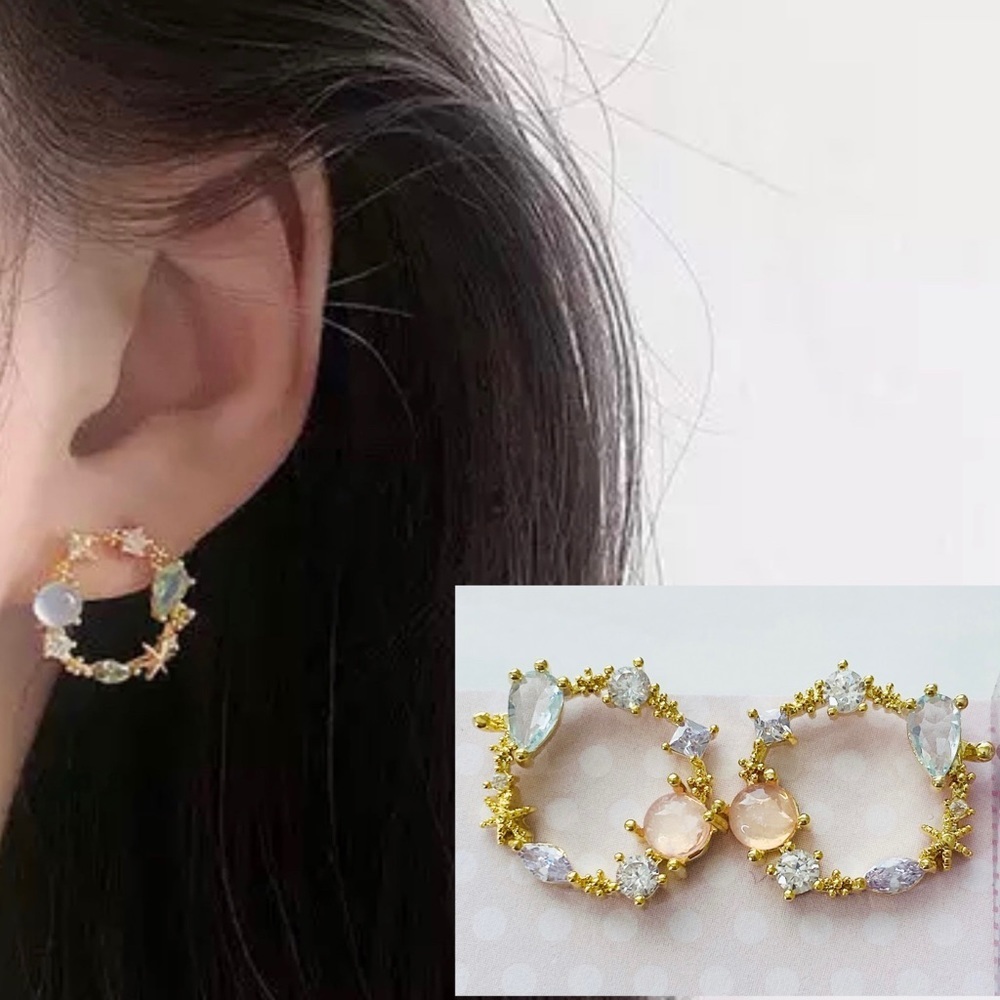 Pastel Garden Wreath Gold Round Pierced Earrings